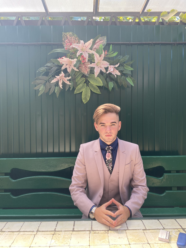 03076AB2-4E76-4535-8DCF-209E53C33D39