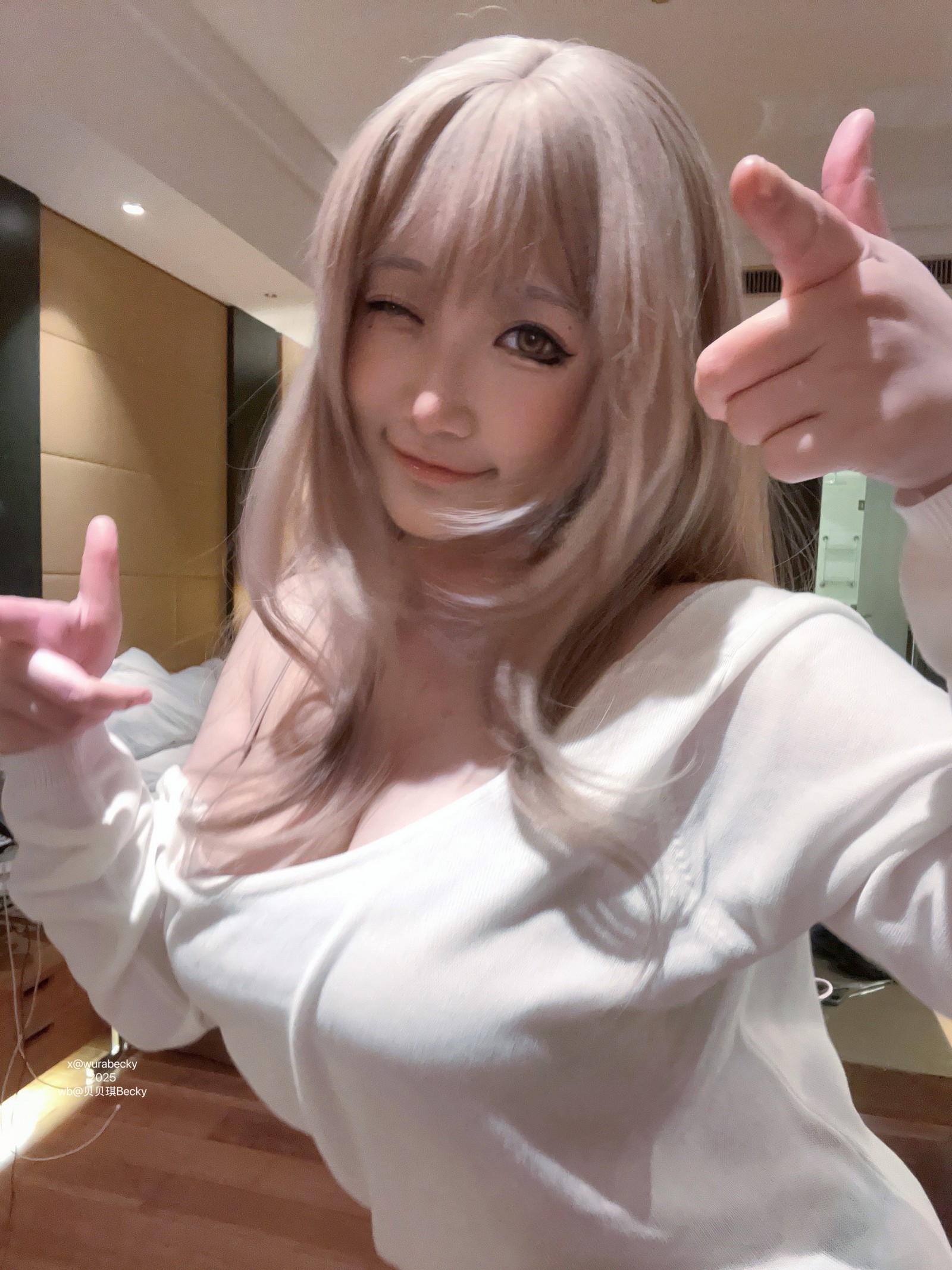 贝贝琪Becky写真作品，清淡口的五花肉乎乎 [44P-1V-341.5M]插图9