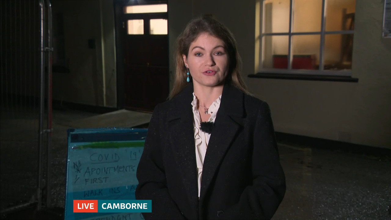 11.02 - 18.00.00 - ITV News London. The latest news in London and the....ts_snapshot_04.21.544