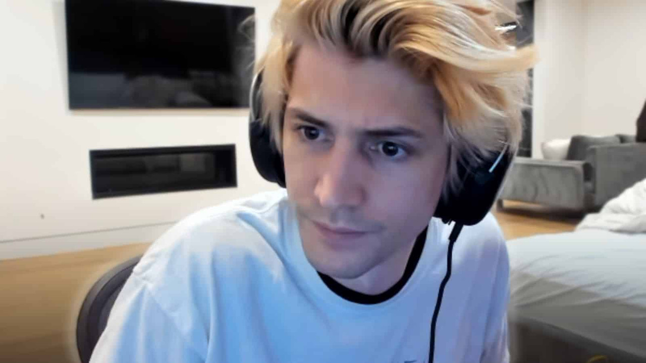 ¿Quién es xQc, joven que la rompió en Twitch durante el Reddit Place 2022?
