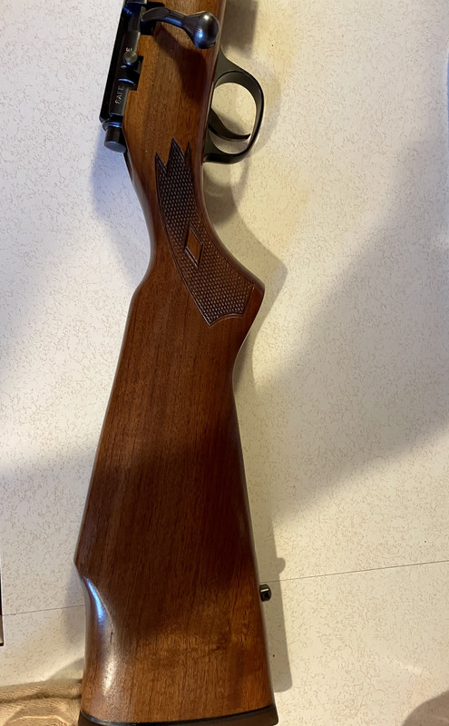 0D4E3584-A168-4BAA-B90F-94FE3837FA47