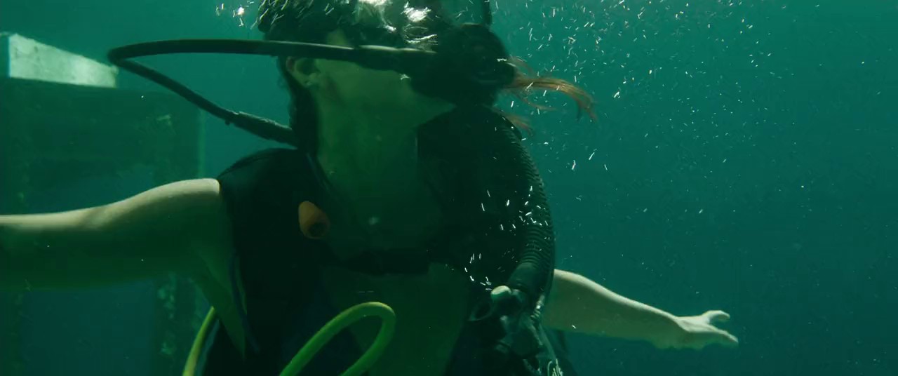 Into-the-Deep-2025-Blu-Ray-English-720p-x264-AVC-AAC-2-0-mp4-0001