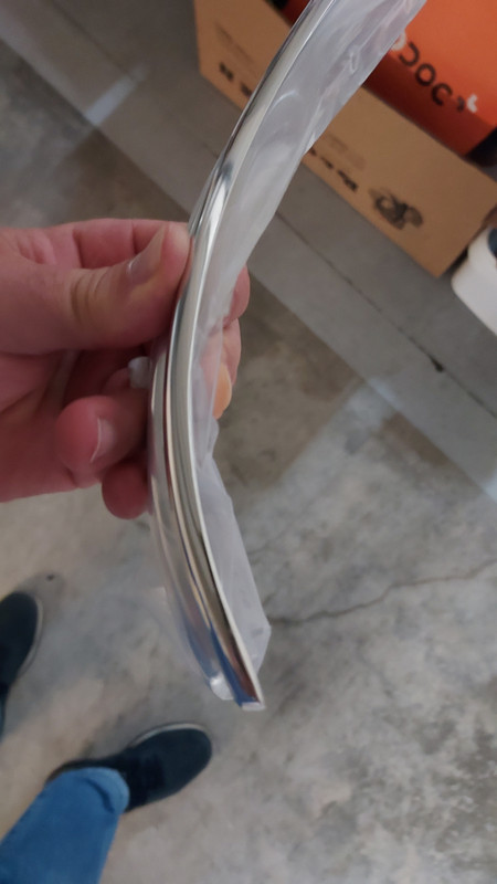 B8A4F748-0622-43FF-8785-6D158A495757