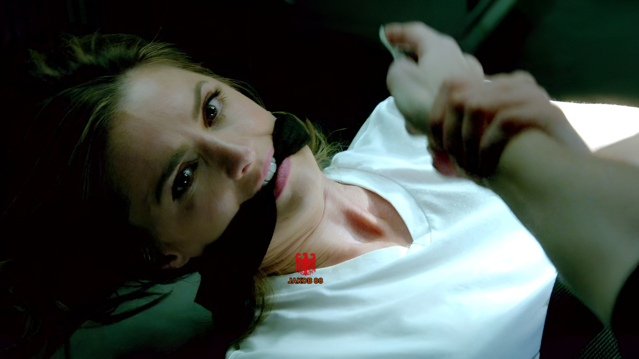 Stana Katic 14 - Castle S07E15