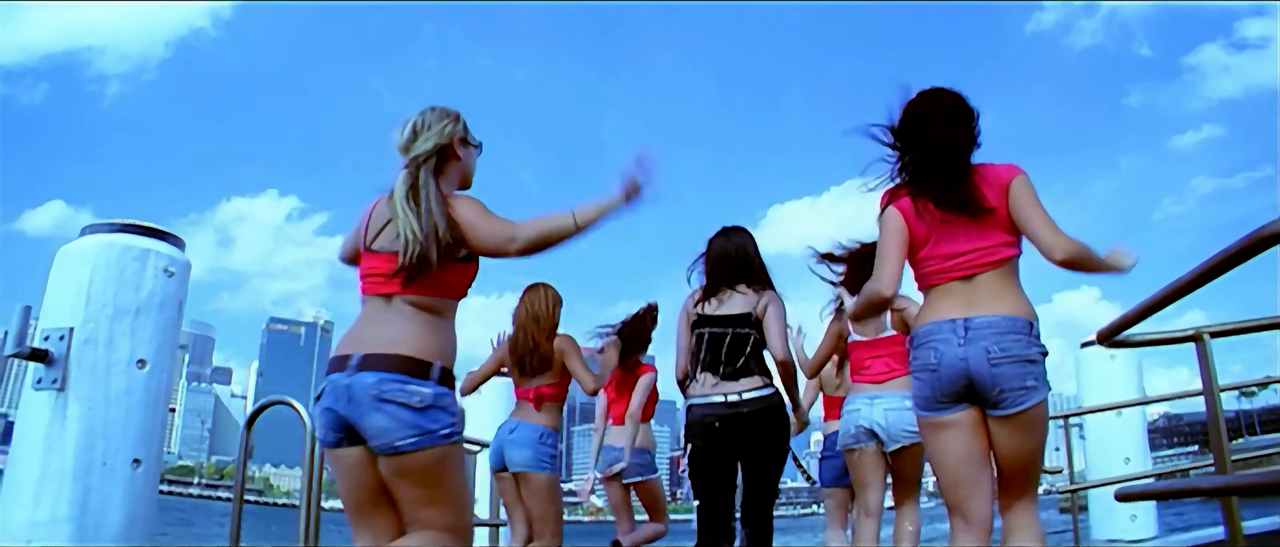 Anushka Shetty Title 4K Song from Okka Magadu2025-04-24 18-10-36-436-79