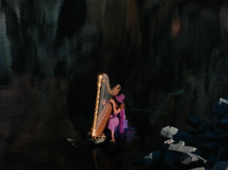 Månen är en grön ost (1977)