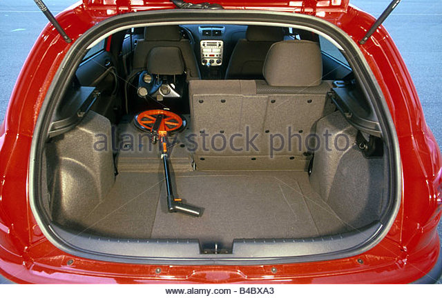 car-alfa-147-eco-16-limousine-model-year-2000-lo