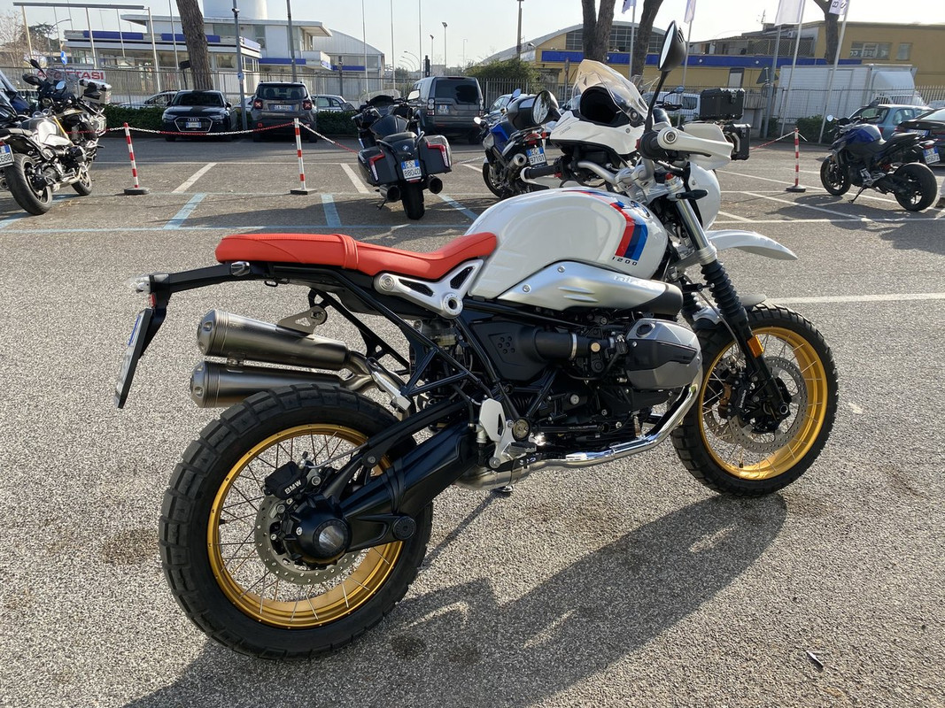 14B27B2A-F112-4C9B-972A-806B03CEB181