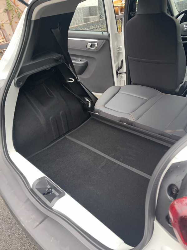 EDDA2F13-F7E8-479D-B12D-09325DD4F5E4