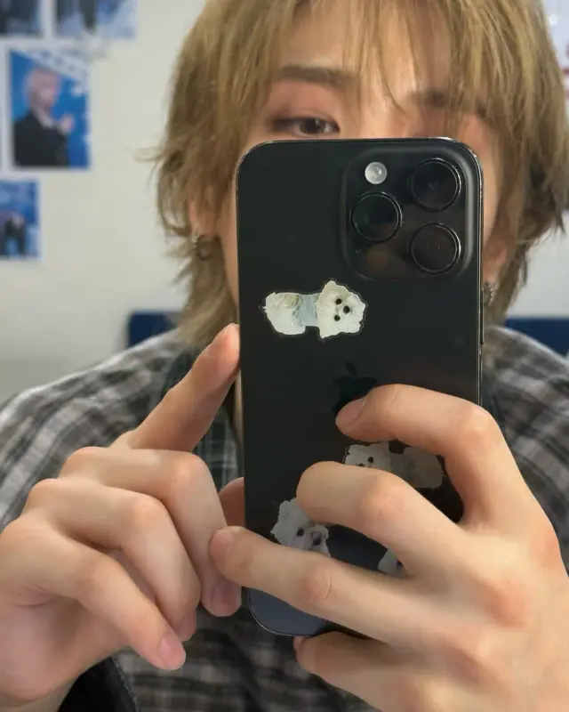 weverse_20250526160554_copy_1800x2250