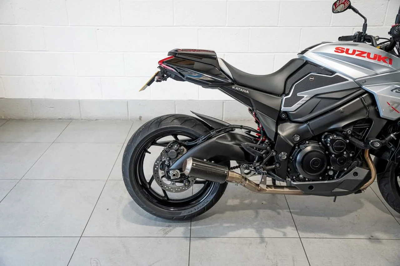 Torque Block tyre expertise for Suzuki Katana