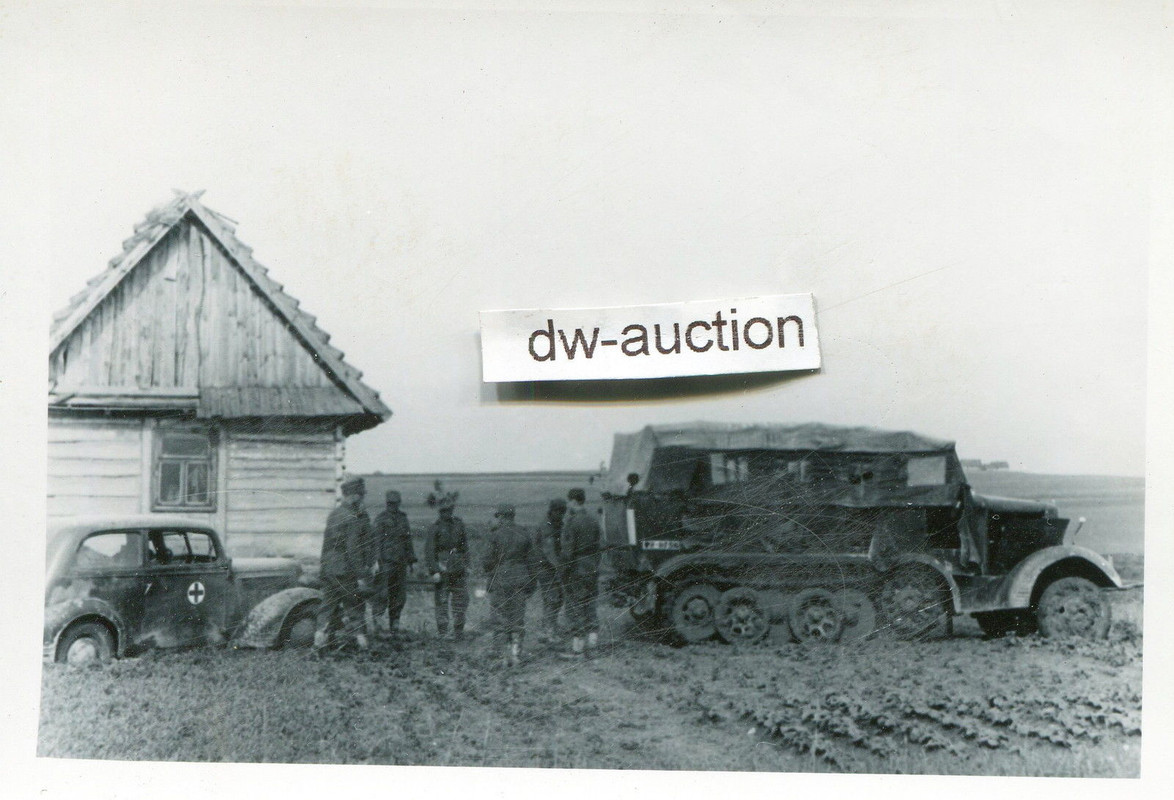 Gebirgsjäger Rot Kreuz Fahrzeug und SdKfz Halbke