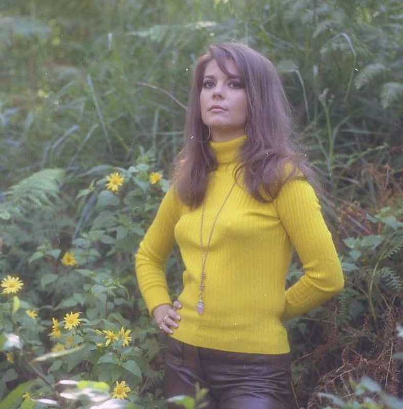 Natalie_Wood_mb17