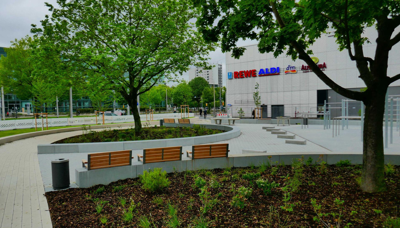 Bild: https://i.postimg.cc/3N8nJtB3/P1360256.jpg