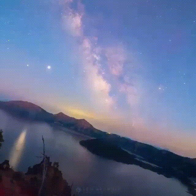 7360189.gif