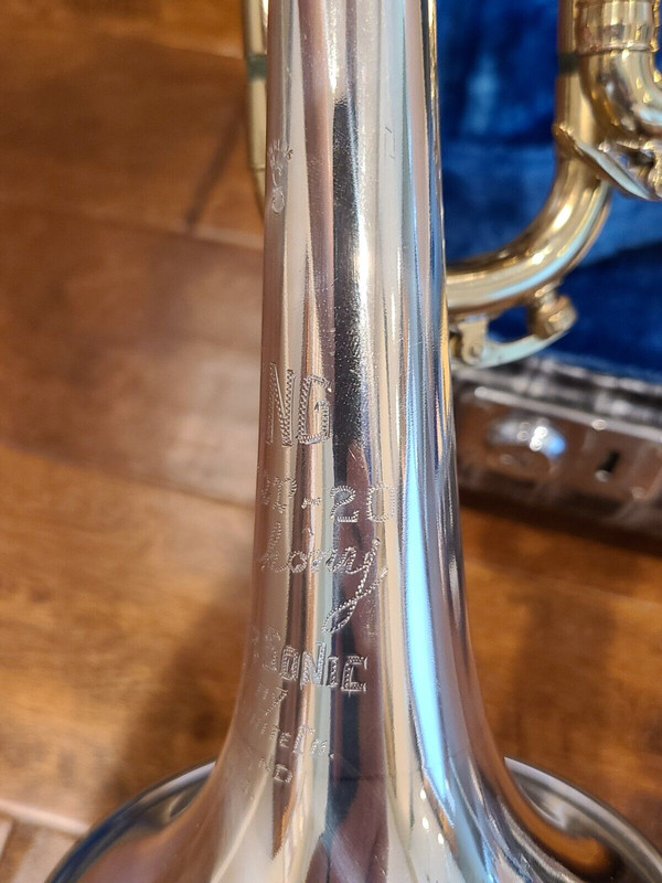 King 1965 Super 20 Silvertone Trumpet DB sn 414124 (11)