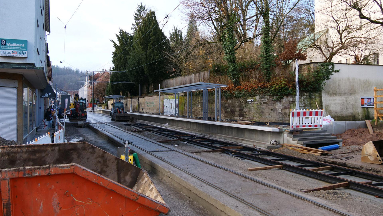 [Bild: 291125-105308-382b.jpg]