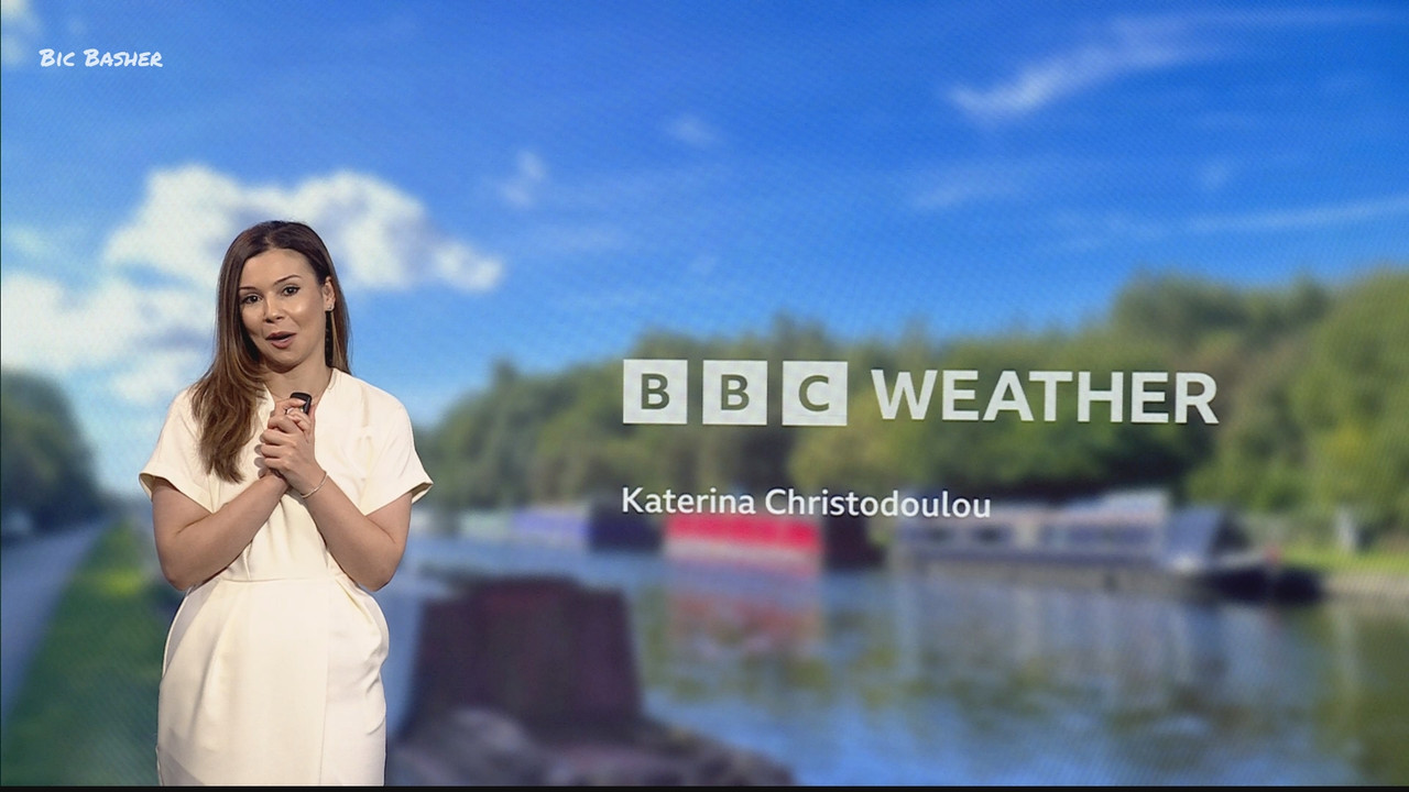 09.09 - 13.35.00 - Look North; Weather. The new film from Rogue One d....ts_snapshot_16.32.268