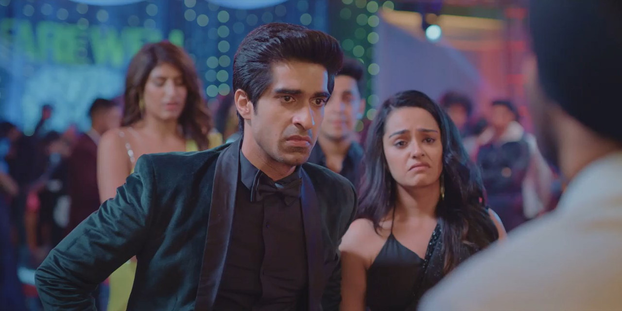 College Romance (2023) Season 4 [Hindi + Tamil + Telugu + Malayalam + Kannada] WebRip 480p, 720p ESub - Complete Screenshot