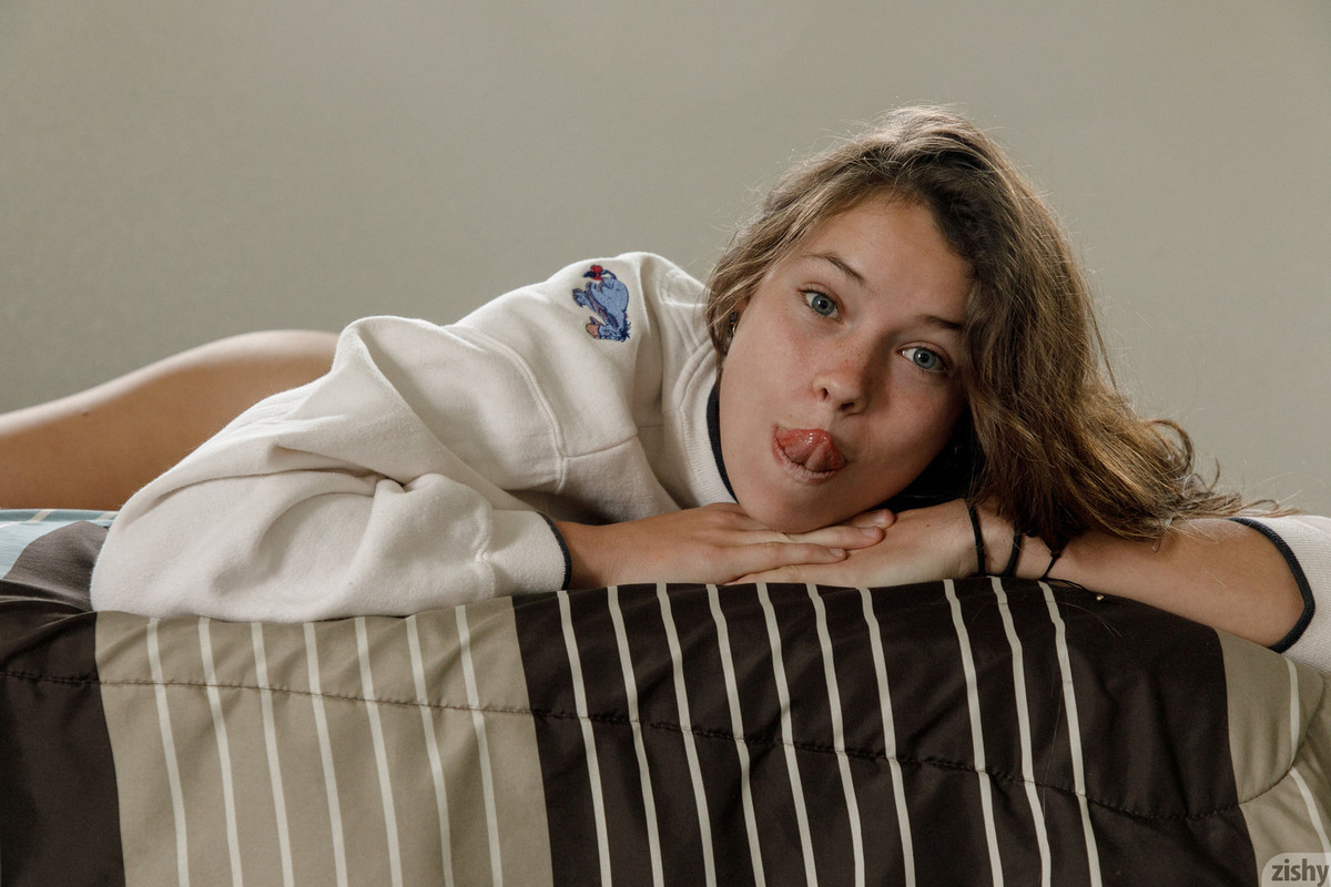 full_063_1244080805530799