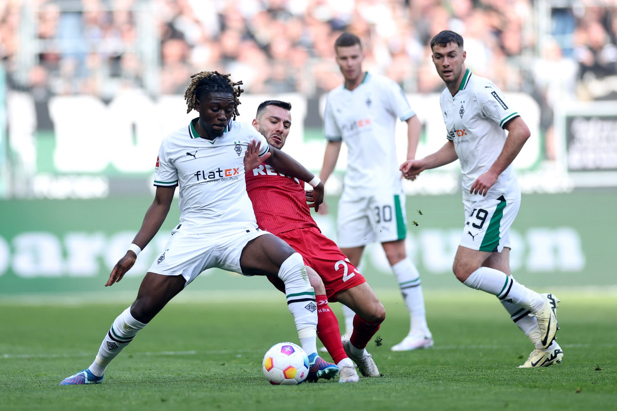 Monchengladbach vs Koln, 00h30 ngày 09/11