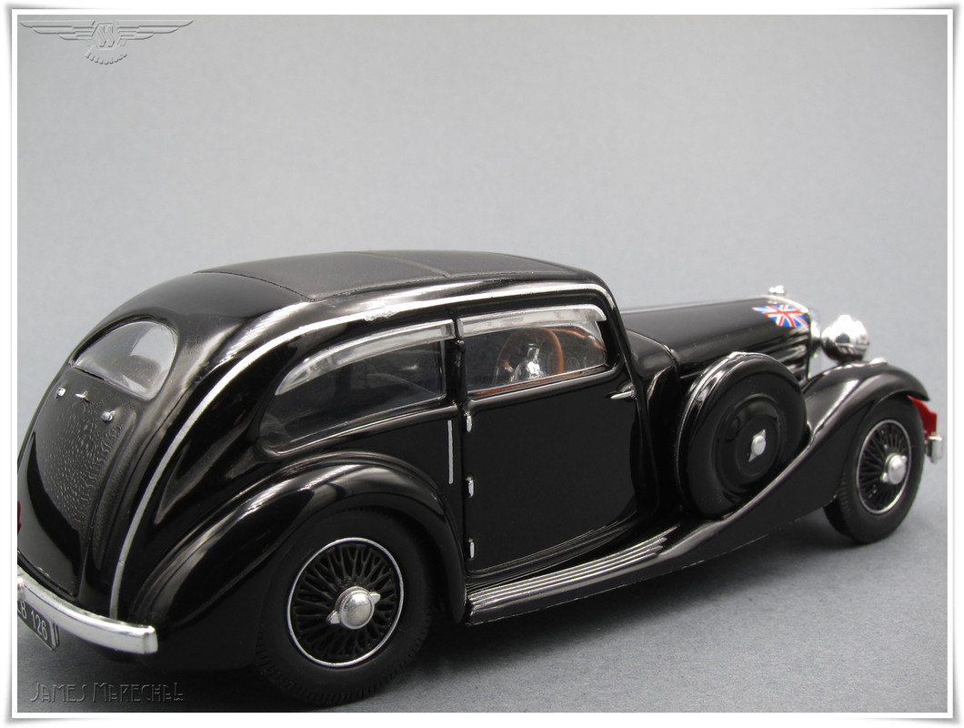 SS1 Airline Saloon (9) Ixo