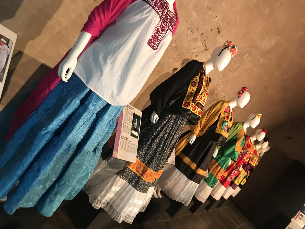 33F6C4D7-929F-4578-8991-CC62BA147079