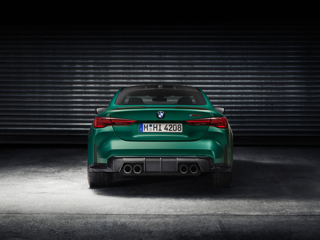 P90548655_highRes_the-all-new-bmw-m4-c