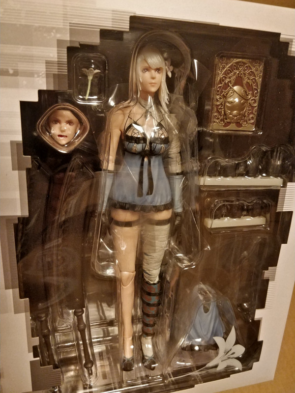 PLAY ARTS改 カイネ NieR Replicant s-l400.jpg