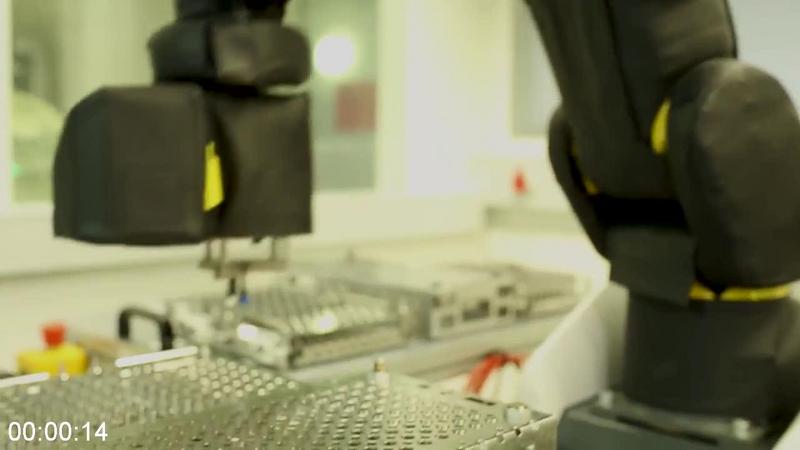 [Image: Udacity-Robotics-Software-Engineer-v1-0-0.jpg]