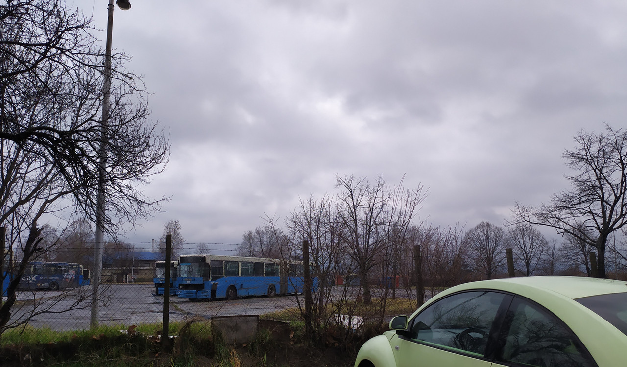 Ikarbus #869 u garaži(1)