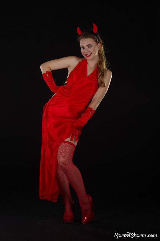 MarvelCharm_Monica-Halloween-2016-026