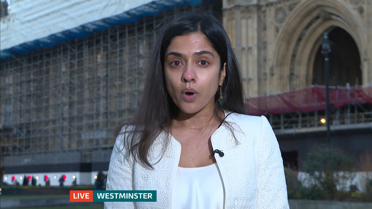 ITV News London_20220321_18001830.ts_snapshot_11.45.133