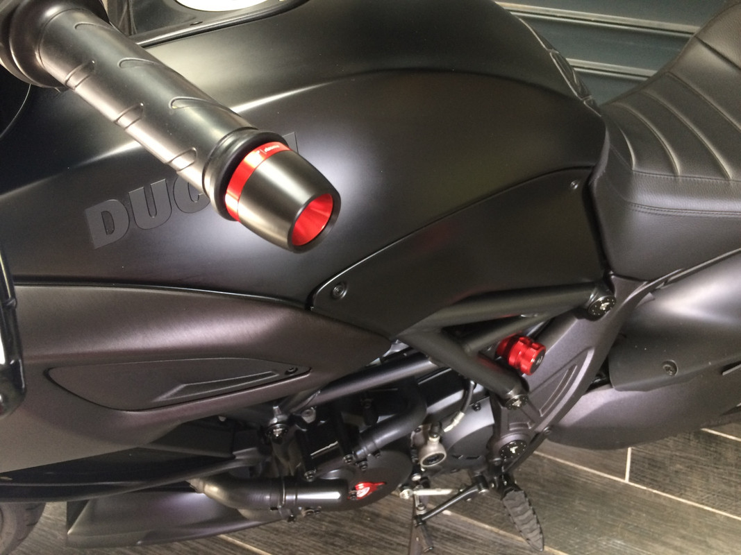 2F58EF6C-5CA0-493A-A309-0CE82ED6E98F