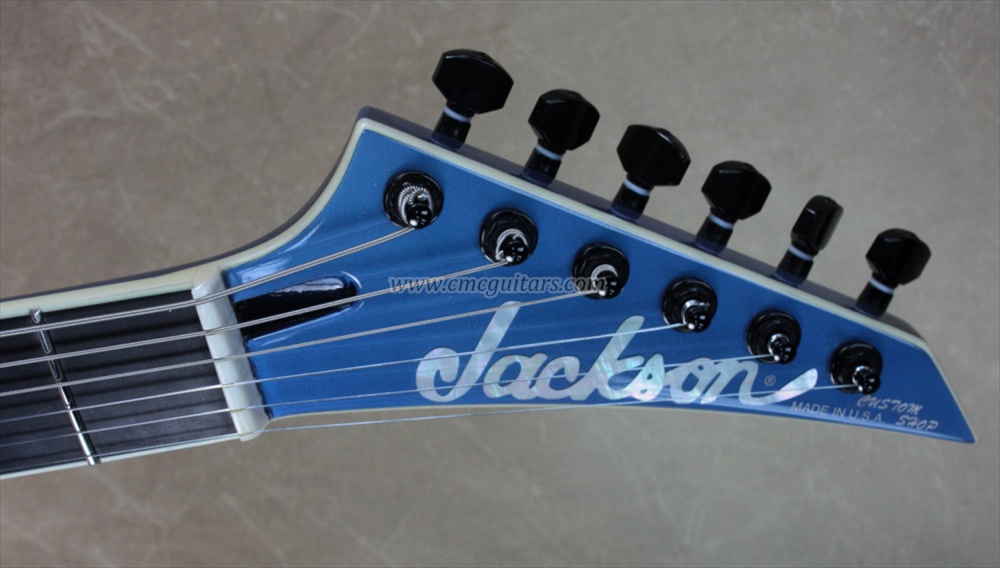 Jackson-Custom-Shop-Baritone-7
