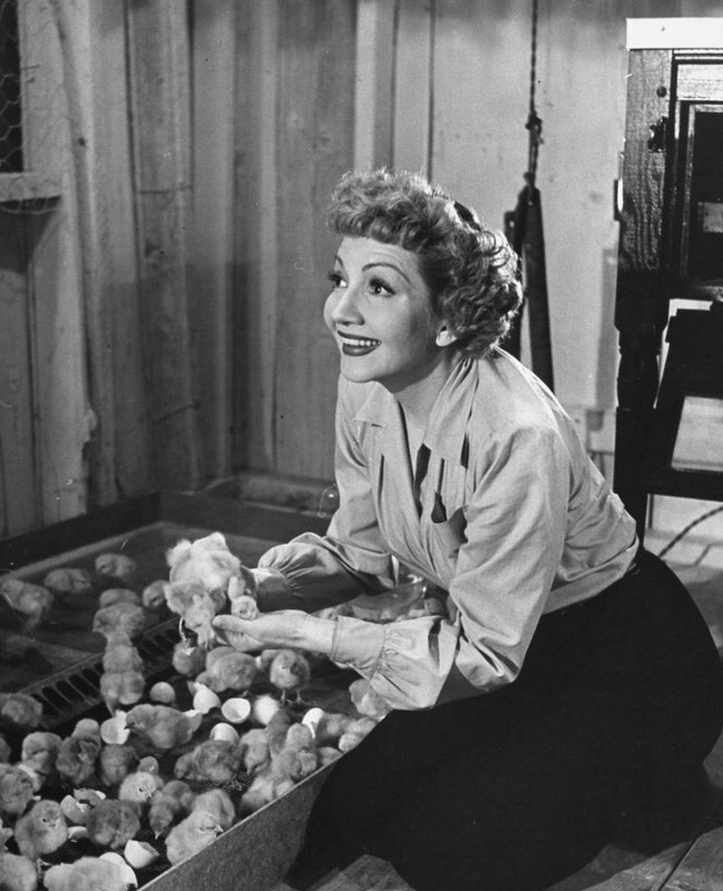 claudette_colbert_c79