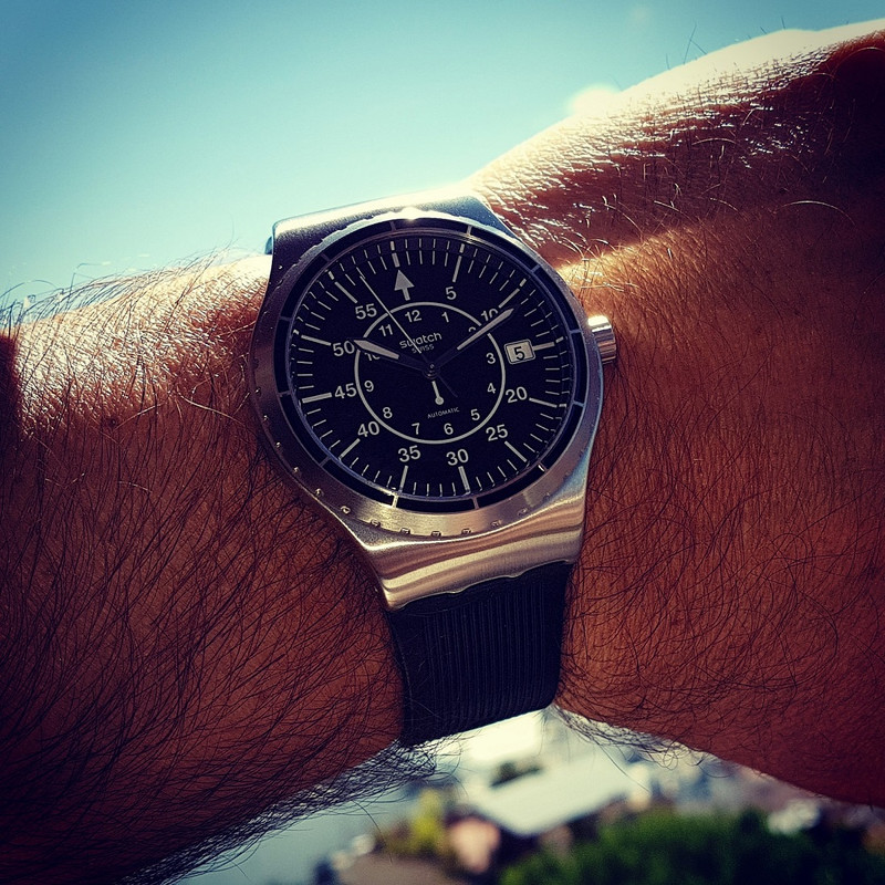 Swatch Sistem51 Irony Sistem Arrow (YIS403)  (1)