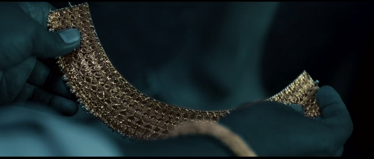 Ooru-Peru-Bhairavakona-2024-Hindi-720p-AVC-AAC-2ch-mkv-0005