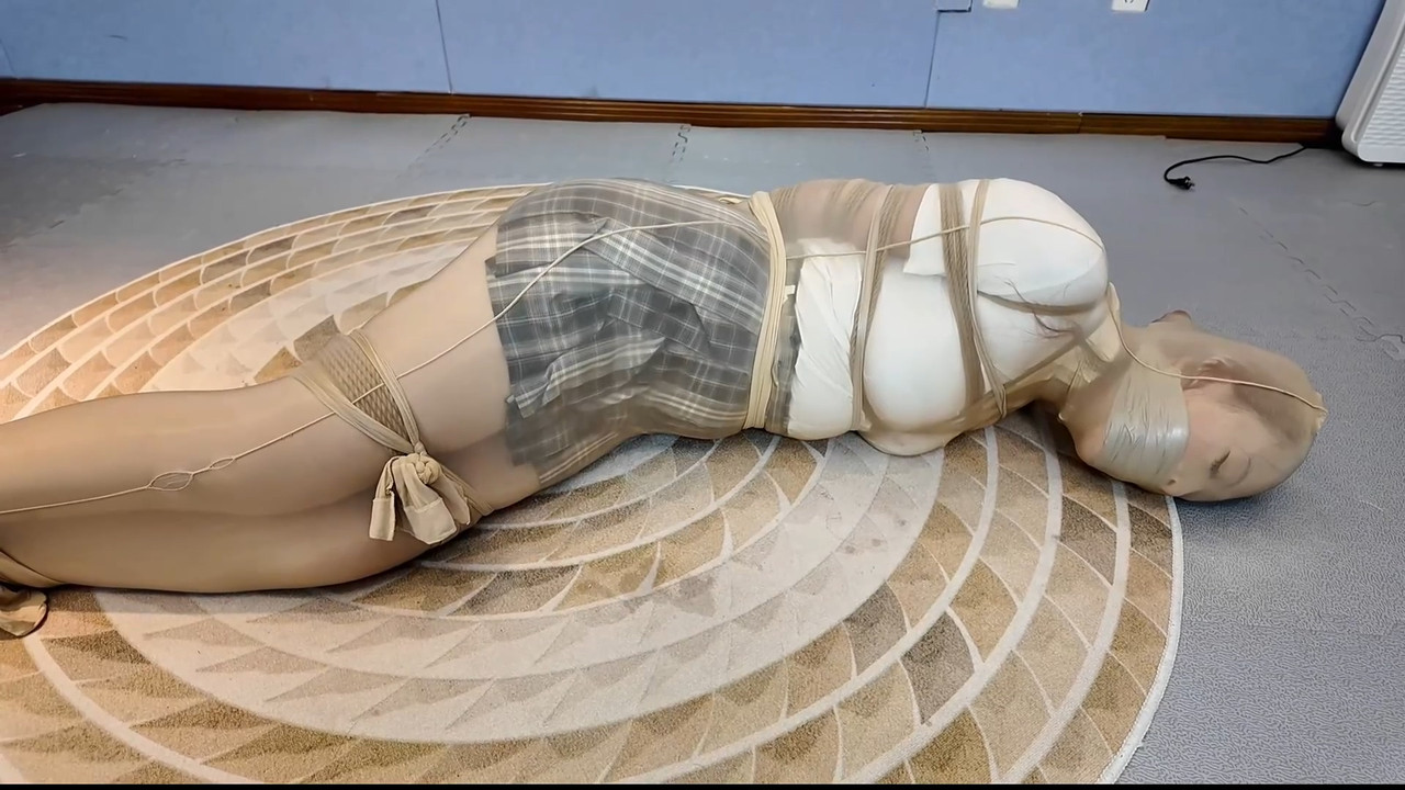 一绳所爱 依依脱缚挑战 二 三.mp4_20240923_185205.373