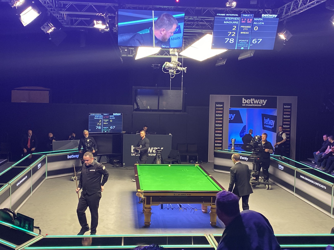 8A4CC39B-1638-4DC5-B6B5-57524755EA3F