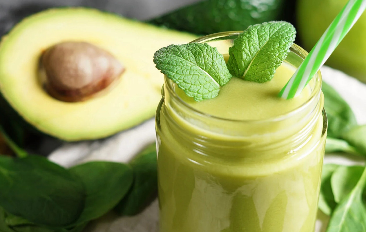 ¿Cómo hacer agua de aguacate? Conoce la receta más refrescante para el verano