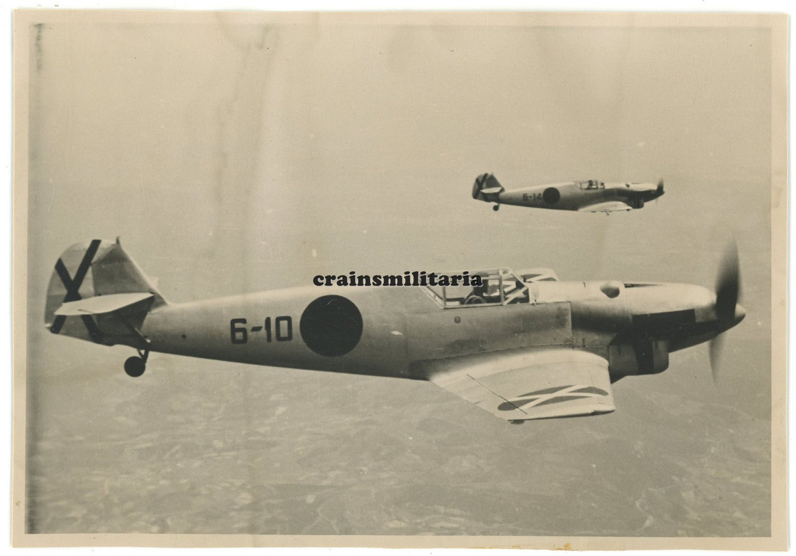 Orig. Foto Legion Condor Messerschmitt Bf 109 Flugzeug im Flug über Spanien