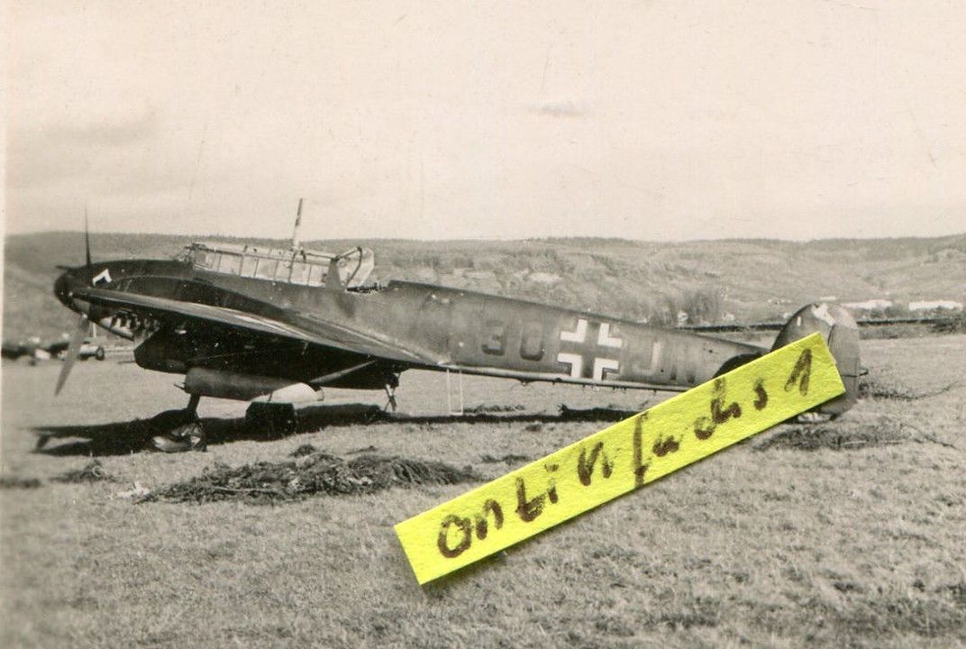 Me 110 mit 3U JN mit 2 Staffelabzeichen ZG 26