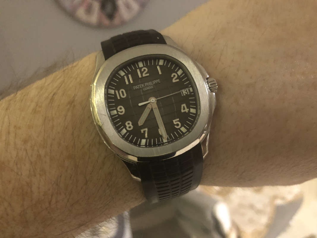 54E6B542-0126-467C-8601-7E9775781BD2