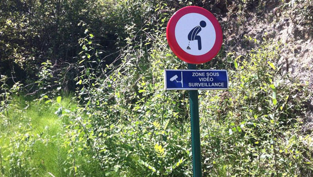 panneau-insolite