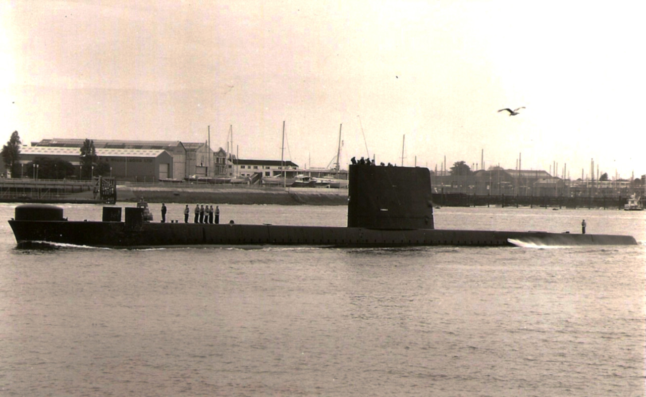 HMS Finwhale (S.05)-8