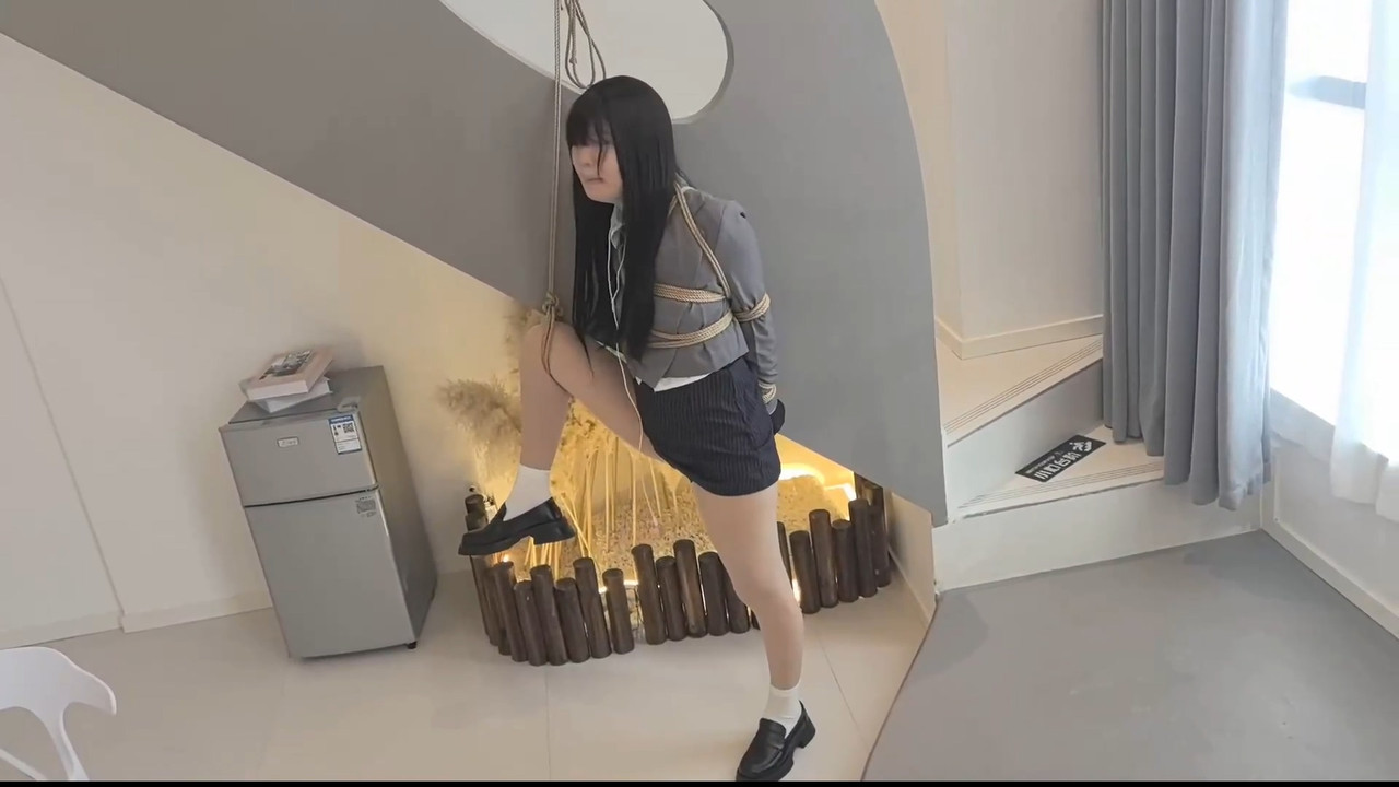 FXX 外卖小哥的沦陷.mp4_20240913_093519.510