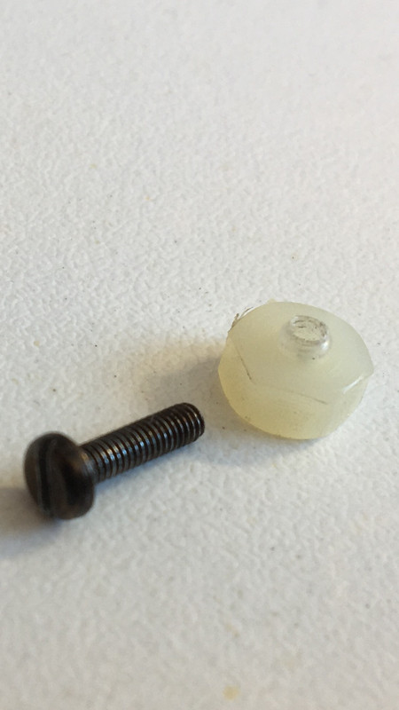 DA633585-8B0E-491A-83D4-69BBCCF0CD59