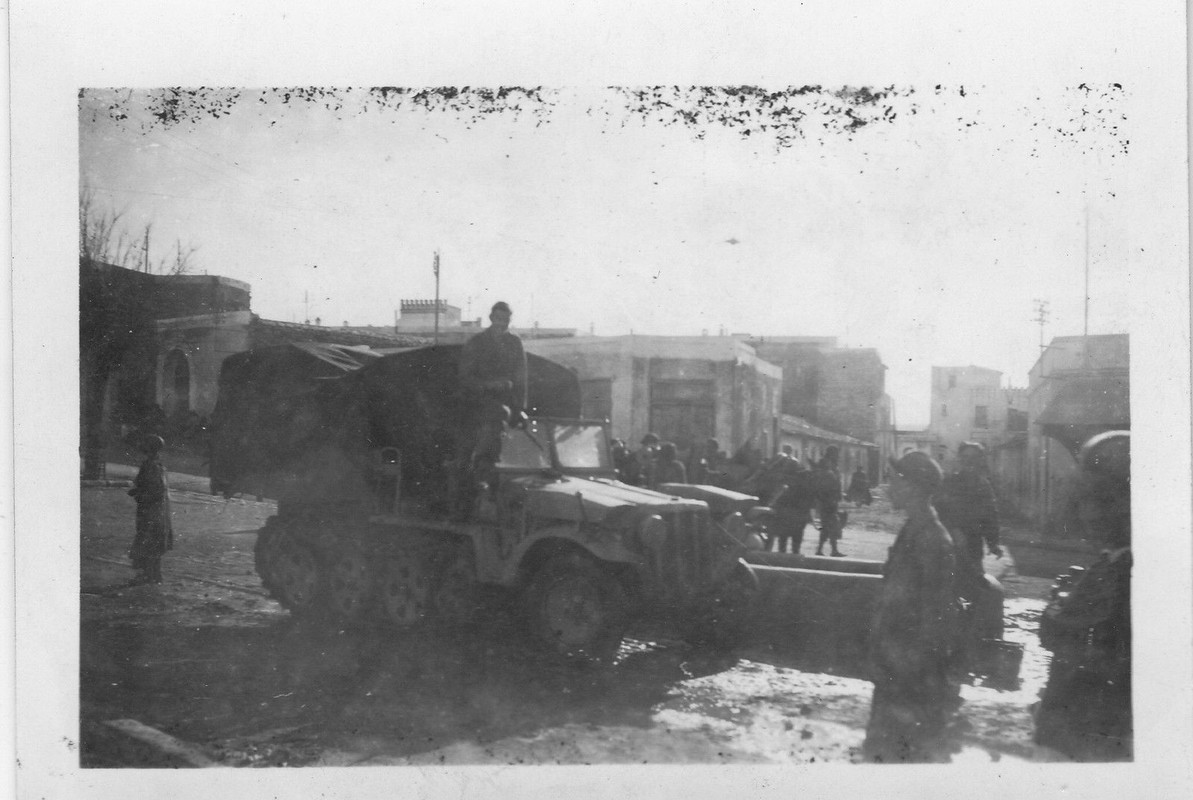 2.Fallschirmjäger Flak-MG Batl.Sd.Kfz.Halbketten