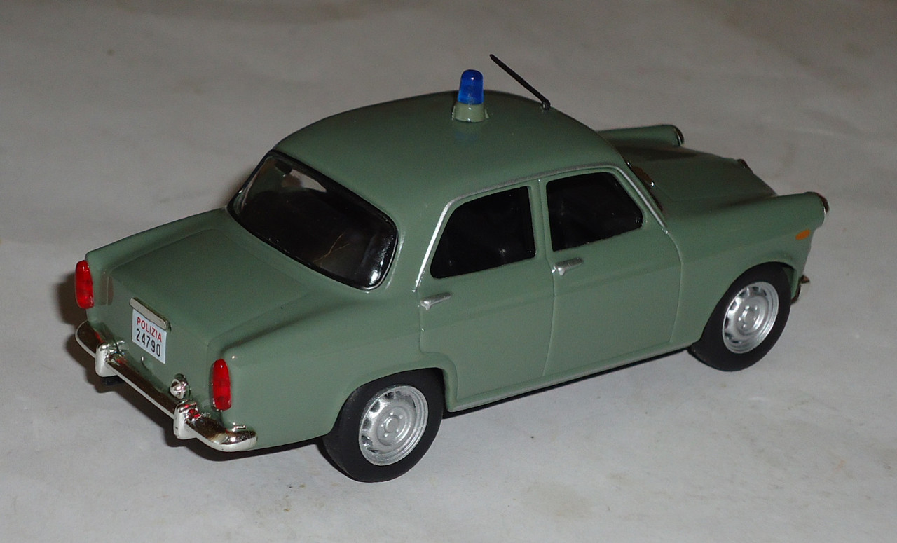 Alfa-Romeo-Giulietta Police1